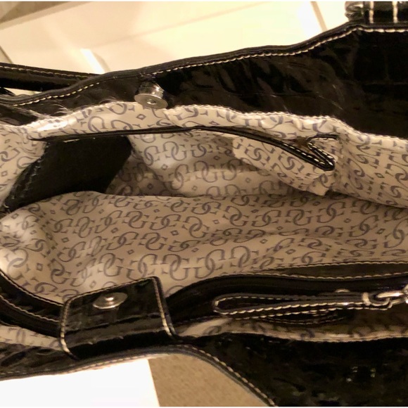 Guess Black Patent Leather Tote Shoulder Bag Large - Picture 11 of 15